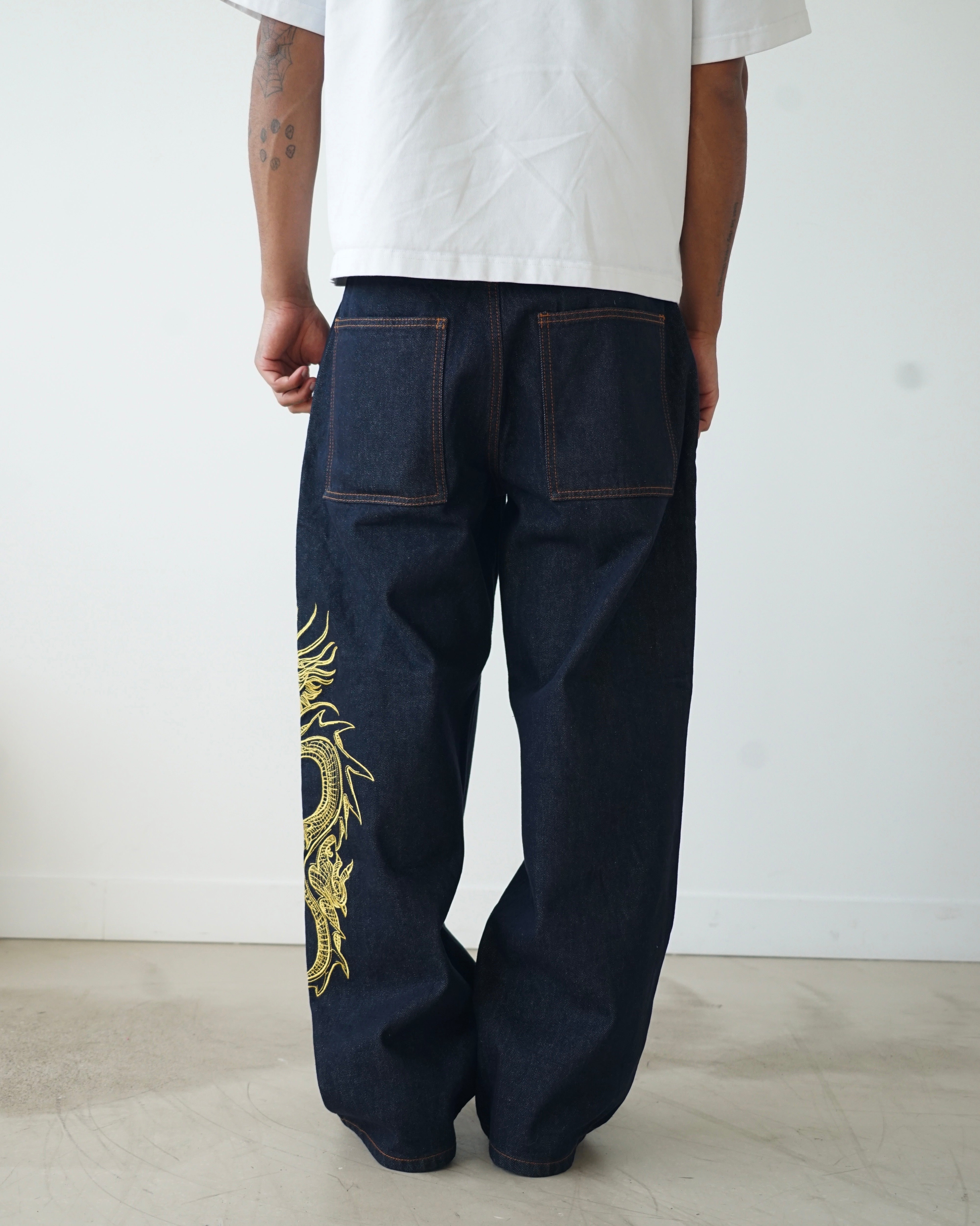 海外ブランド4TOTHE9 バギー Chinese Dragon Denim Jeans – 4tothe9