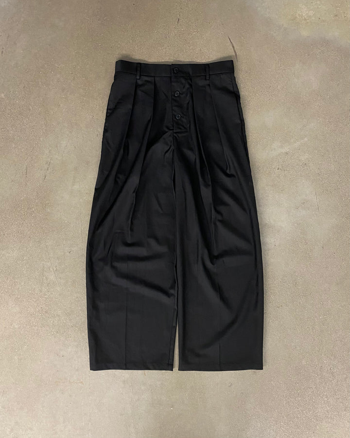 Wide Leg Pleated Trousers