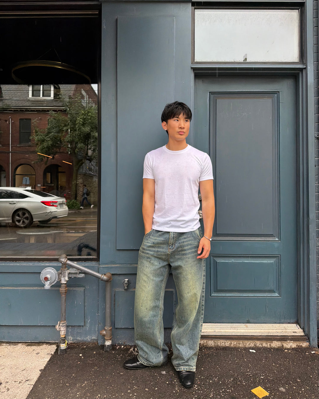 Distressed Denim Jeans V1